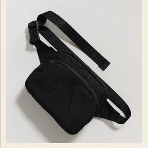 Baggu Black Fanny Pack!
